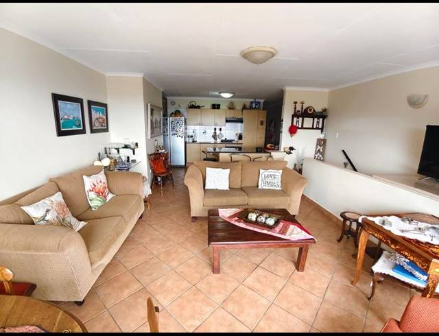 4 BEDROOM HOUSE FOR SALE IN ISLAND VIEW